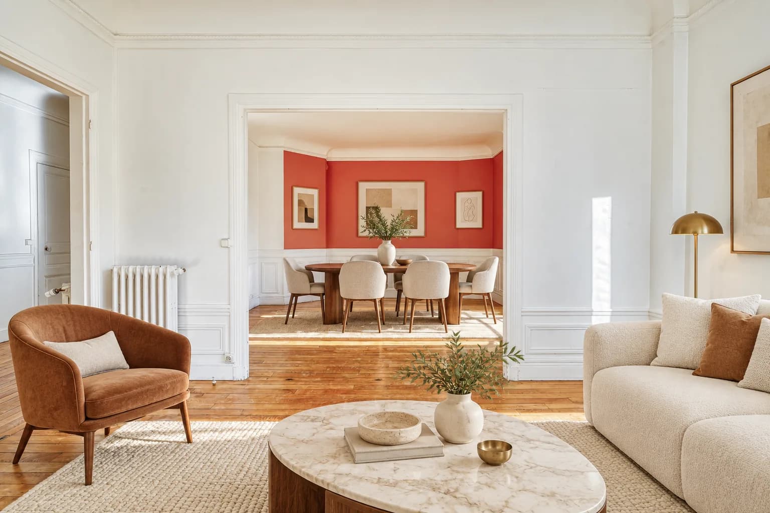 Salon en aménagement virtuel avec vue en enfilade sur la salle à manger — Projet · vue d’artiste