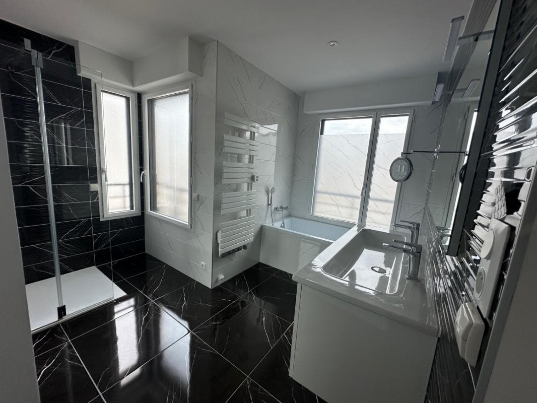 Duplex 5P 126m² rénové – Centre Les Sables-d'Olonne — photo 7