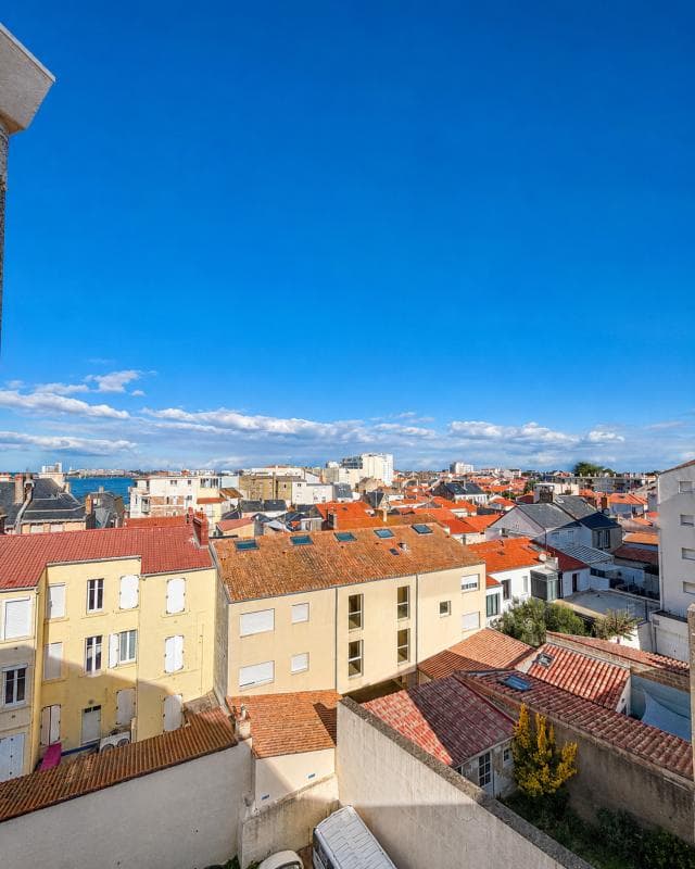 T3 apartment with panoramic sea view - top floor - Les Sables-d'Olonne — photo 13